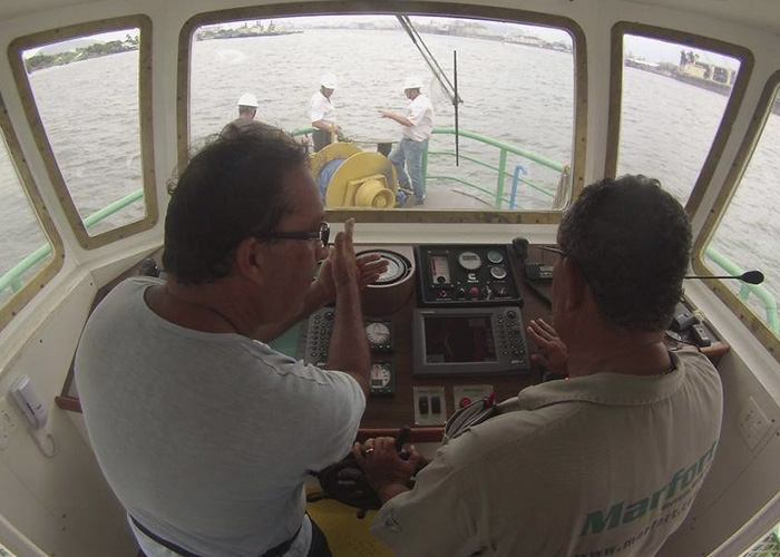 Aulas em equimapentos de navegação furuno, raymarine e garmin